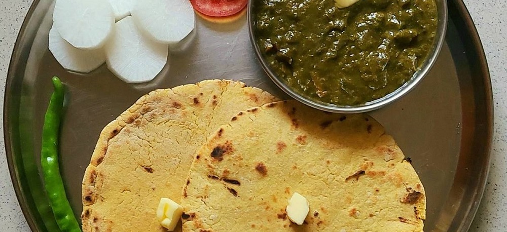 SARSON KA SAAG AND MAKKI KI ROTI